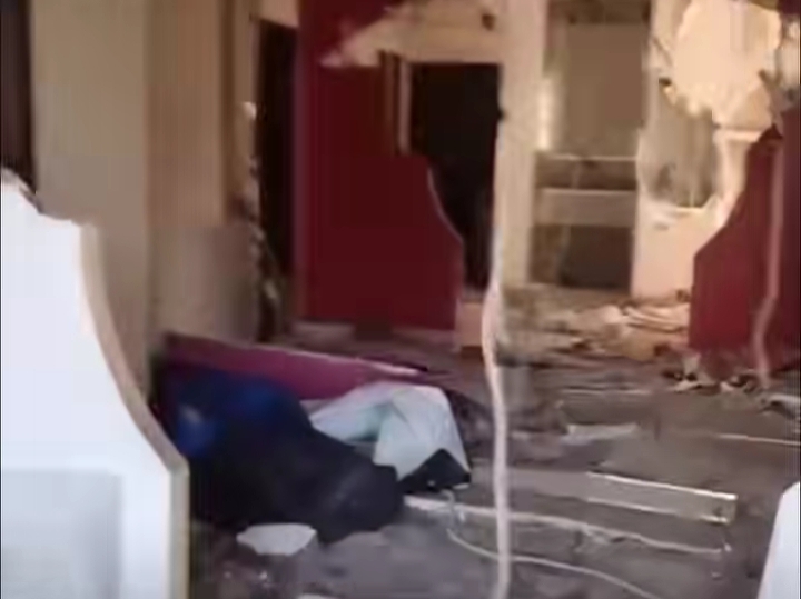 تحطيم شقة بسبب دعوى تمكين.. سيدة تطلب الحماية من طليقها 9 356067 592 025857
