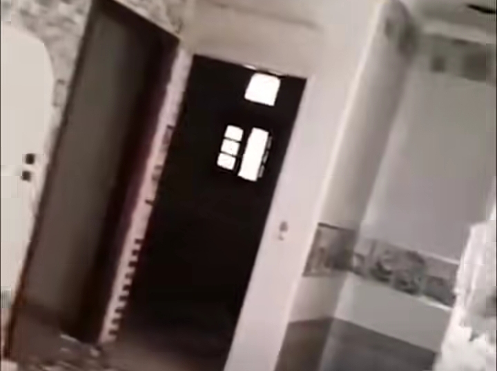 تحطيم شقة بسبب دعوى تمكين.. سيدة تطلب الحماية من طليقها 3 356080 592 025857