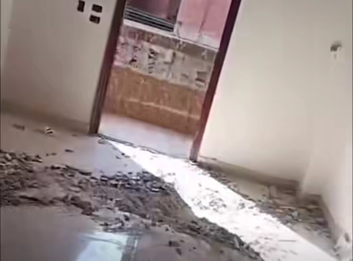 تحطيم شقة بسبب دعوى تمكين.. سيدة تطلب الحماية من طليقها 2 356082 592 025857